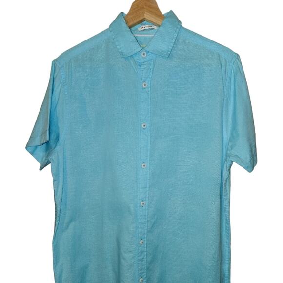 BlueBlack Threads Light Blue Button-Up Shirt - Small [0027] - Picture 1 of 9